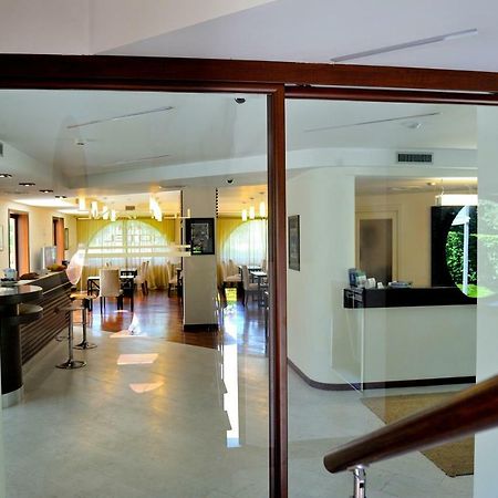 Hotel Le Piane Вилламмаре Экстерьер фото