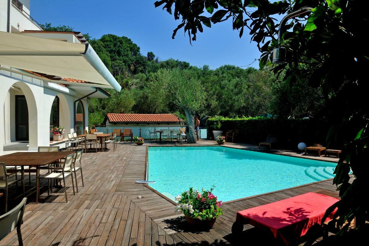 Hotel Le Piane Вилламмаре Экстерьер фото